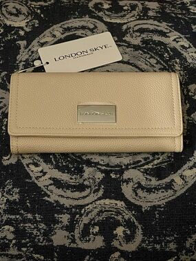 London Skye Wallet